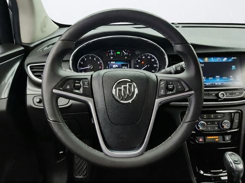 Used 2021 Buick Encore Preferred AWD/4WD image 12