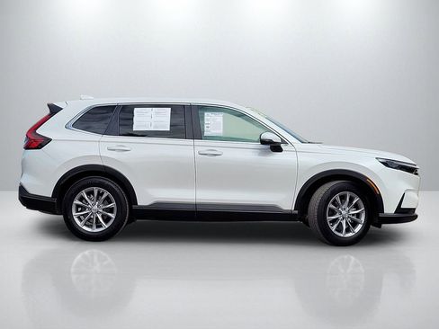 Used 2025 Honda CR-V EX image 3