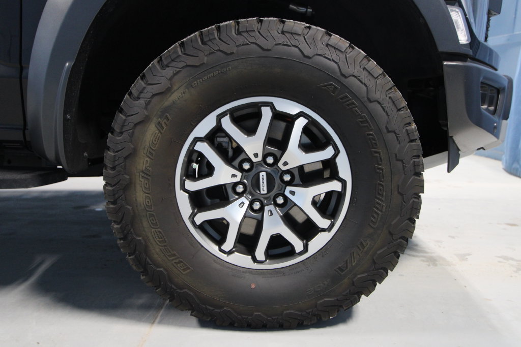 Used 2023 Ford F150 Raptor AWD/4WD image 38