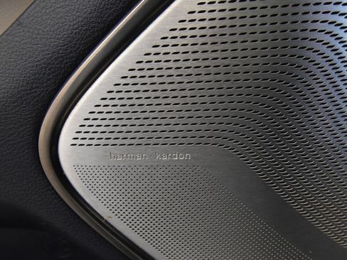 Used 2019 RAM 1500 Limited image 34