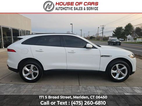 Used 2018 Jaguar F-PACE Premium AWD/4WD image 2