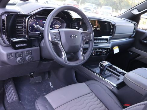 New 2026 Chevrolet Silverado 1500 ZR2 AWD/4WD image 5
