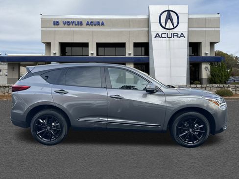Certified 2025 Acura RDX SH-AWD image 4