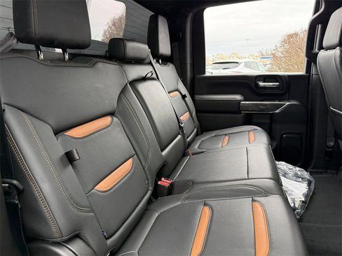 Certified 2021 GMC Sierra 2500 AT4 w/ Gooseneck/5TH Wheel Package image 35