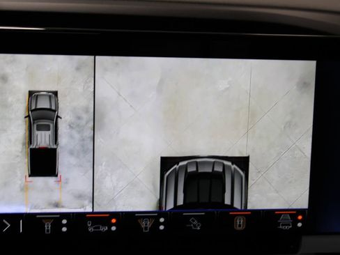 Used 2024 Chevrolet Silverado 1500 ZR2 w/ Technology Package image 45