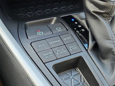 New 2025 Toyota RAV4 XLE image 11