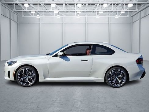 Certified 2025 BMW 230i xDrive Coupe w/ Convenience Package image 8