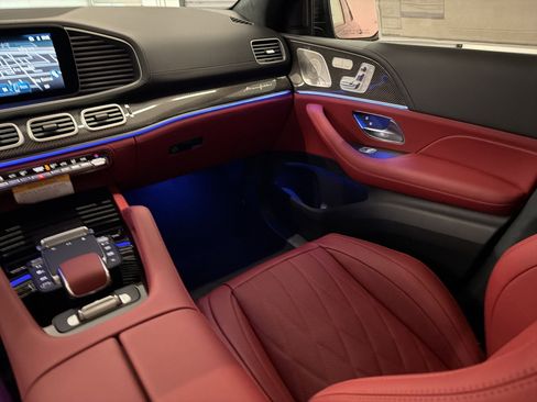 New 2026 Mercedes-Benz GLE 63 AMG S image 28