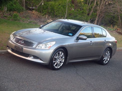 Used 2009 INFINITI G37 x Sedan w/ Premium Pkg AWD/4WD image 27