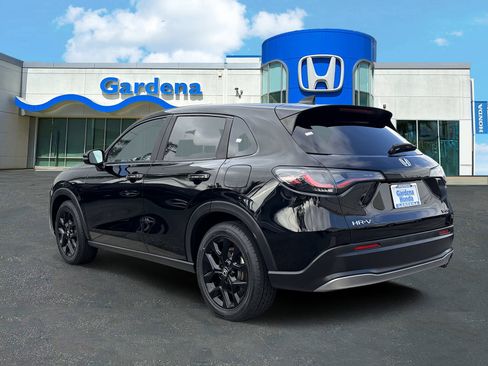 Certified 2024 Honda HR-V Sport image 4