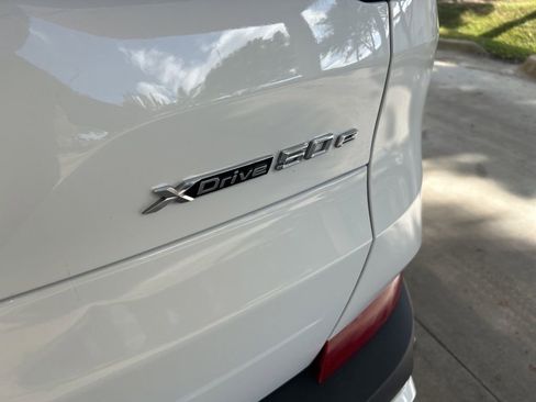 Used 2025 BMW X5 xDrive50e image 25