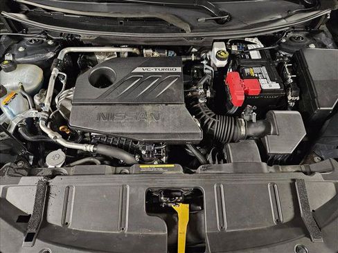 Used 2024 Nissan Rogue SV AWD/4WD image 21