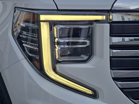 New 2026 GMC Sierra 1500 SLT w/ SLT Premium Plus Package image 10