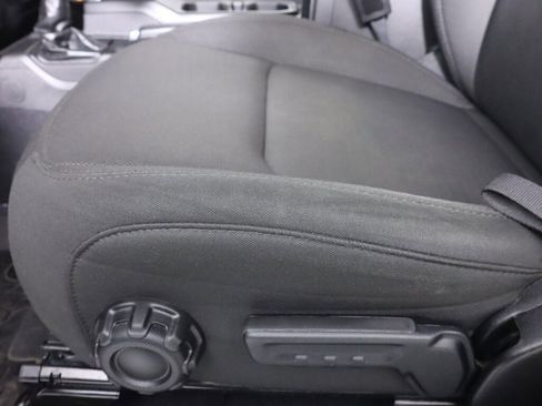 Used 2023 Jeep Wrangler Unlimited w/ Sun & Screen Package AWD/4WD image 30