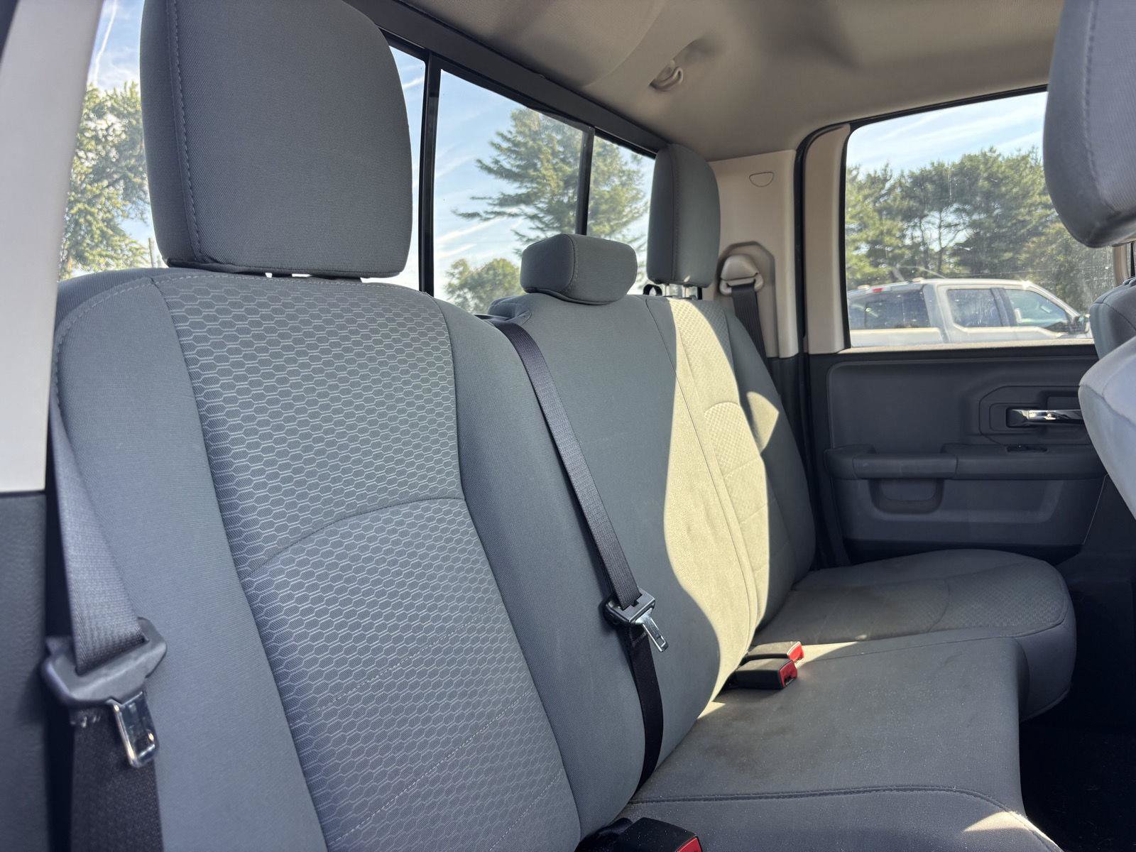 Used 2017 RAM 1500 Classic SLT AWD/4WD image 20