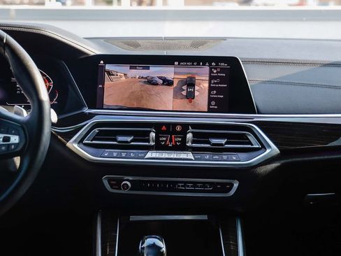 Used 2021 BMW X5 xDrive40i w/ Premium Package image 14