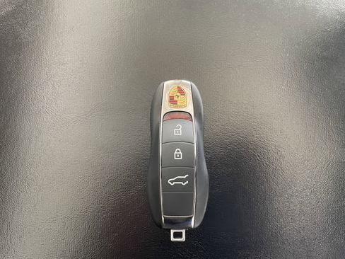 New 2026 Porsche Macan S image 25