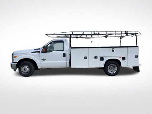 Used 2016 Ford F350 XL w/ Power Equipment Group image 2