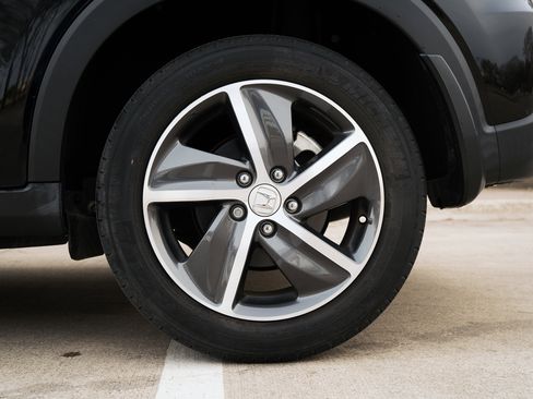 Used 2021 Honda HR-V EX image 15