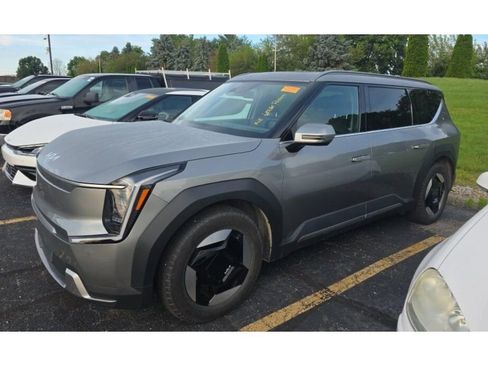 Used 2024 Kia EV9 Wind AWD/4WD image 1