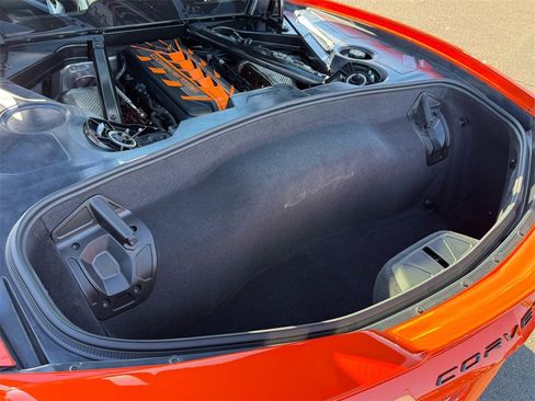 Used 2021 Chevrolet Corvette Stingray Preferred Cpe w/ Z51 Performance Package image 16