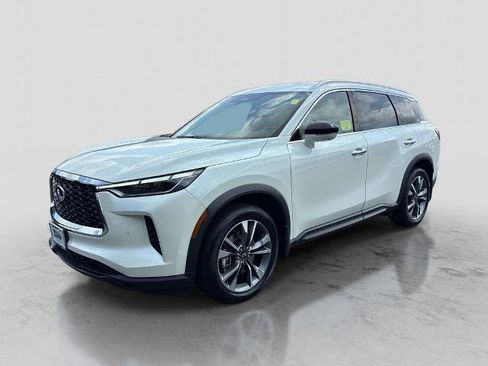 Certified 2023 INFINITI QX60 Luxe w/ Cargo Package AWD/4WD image 2