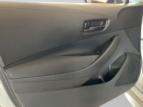 Used 2023 Toyota Corolla LE w/ Carpet Mat Package (TMS) FWD image 21