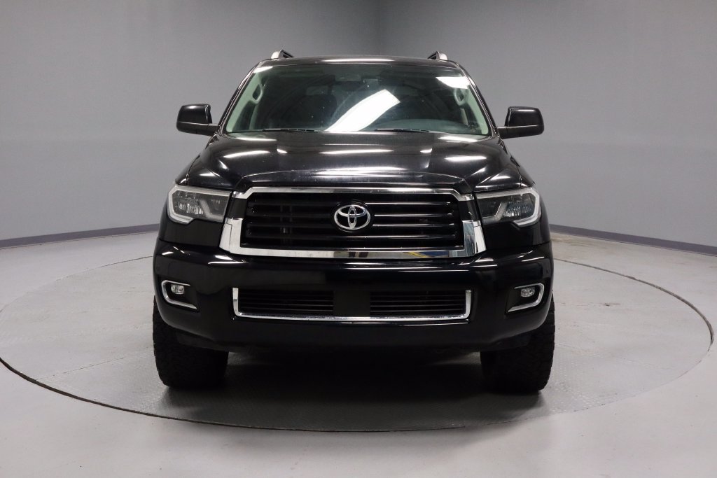 Used 2018 Toyota Sequoia TRD Sport AWD/4WD image 7
