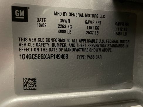 Used 2010 Buick LaCrosse CXL image 24