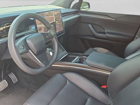 Used 2024 Tesla Model X Plaid AWD/4WD image 32