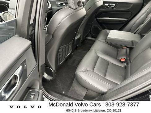 Certified 2025 Volvo XC60 B5 Plus AWD/4WD image 23