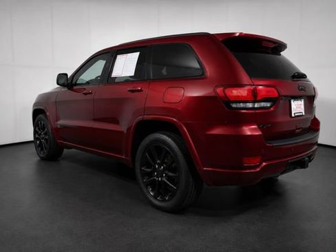 Used 2021 Jeep Grand Cherokee Laredo X AWD/4WD image 6