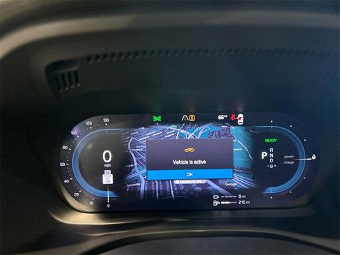 Certified 2025 Volvo XC60 T8 Ultra w/ Protection Package Premier image 15