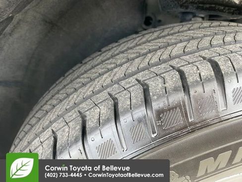 Used 2026 Chevrolet Equinox LT w/ Convenience Package II AWD/4WD image 28