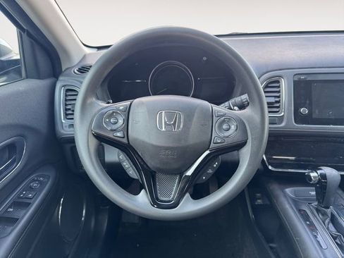 Used 2021 Honda HR-V EX image 12