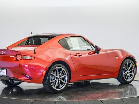 Used 2017 MAZDA MX-5 Miata RF Grand Touring RWD image 5