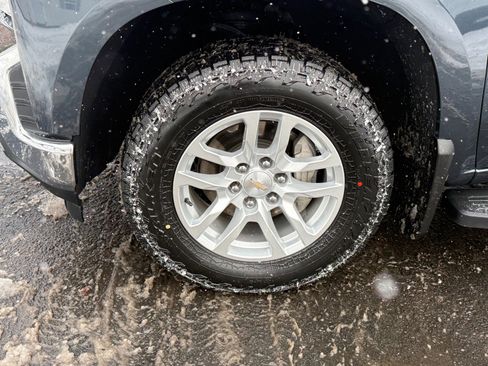 Used 2020 Chevrolet Silverado 1500 LT w/ All-Star Edition image 9