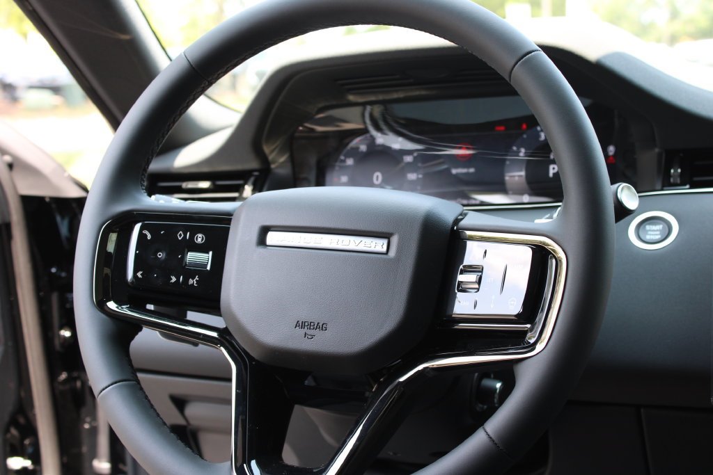 New 2026 Land Rover Range Rover Evoque S AWD/4WD image 11