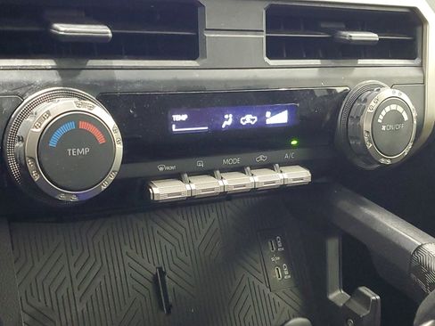 Used 2024 Toyota Tacoma SR AWD/4WD image 30