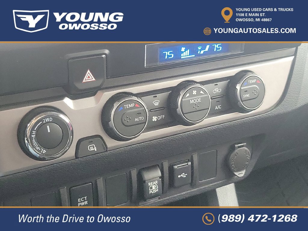 Used 2021 Toyota Tacoma SR5 AWD/4WD image 23