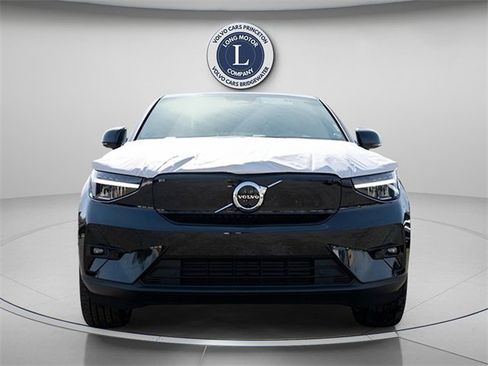 New 2024 Volvo C40 P8 Recharge Plus w/ Climate Package image 2