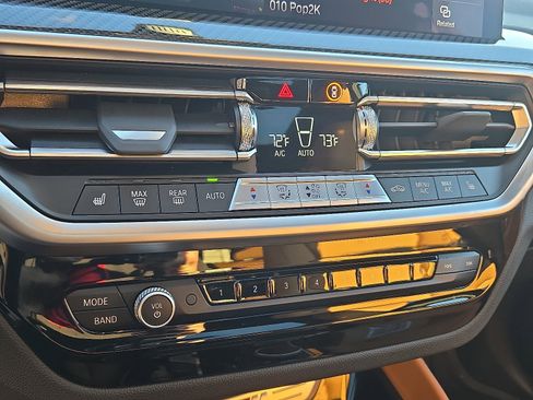 Certified 2023 BMW X4 M40i w/ Premium Package image 17