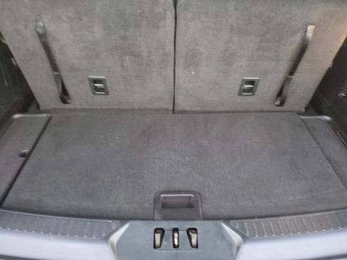 Certified 2021 Ford Explorer XLT w/ Equipment Group 202A image 34