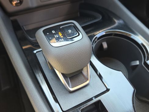 New 2026 Nissan Rogue SV FWD image 22