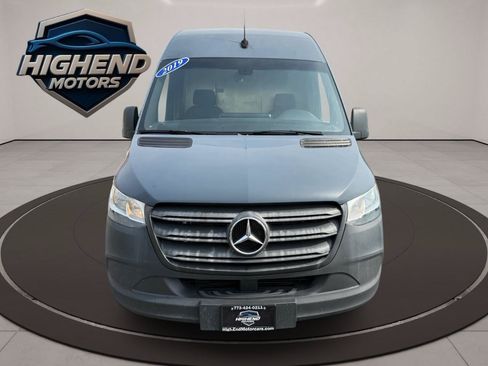 Used 2019 Mercedes-Benz Sprinter 144 image 11