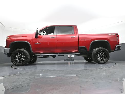 Used 2024 Chevrolet Silverado 2500 LTZ w/ LTZ Texas Edition image 24