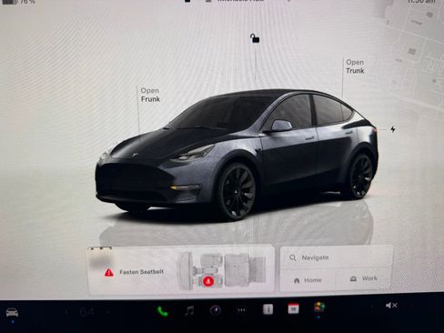 Used 2023 Tesla Model Y AWD image 13