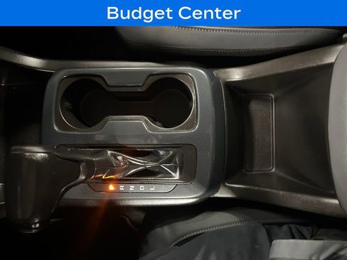 Used 2017 Chevrolet Colorado Z71 image 26