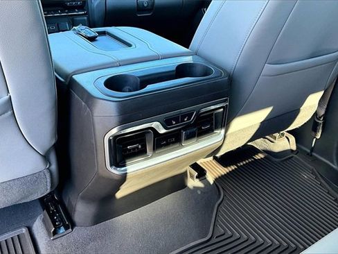 Used 2019 GMC Sierra 1500 SLT w/ SLT Premium Plus Package image 25