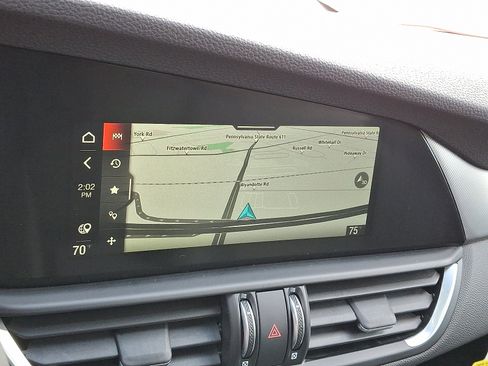 New 2025 Alfa Romeo Giulia AWD w/ Driving Assist Package image 14